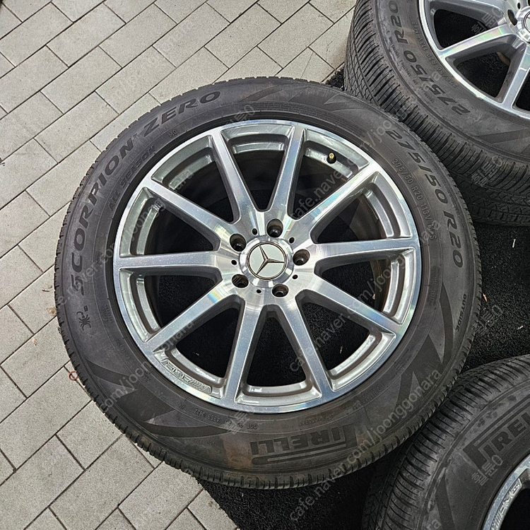 [ 추천 ] 벤츠 G바겐 G63 AMG W463A 20인치 휠 타이어 조합 팝니다. 이미지