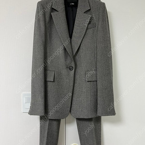 (새상품) 라인(LINE) 겨울 정장 셋업 (자켓+바지)