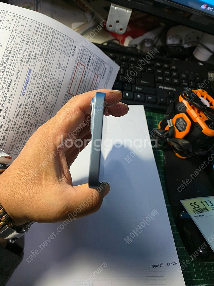아이폰 14 플러스 블루 256GB 팝니다--4
