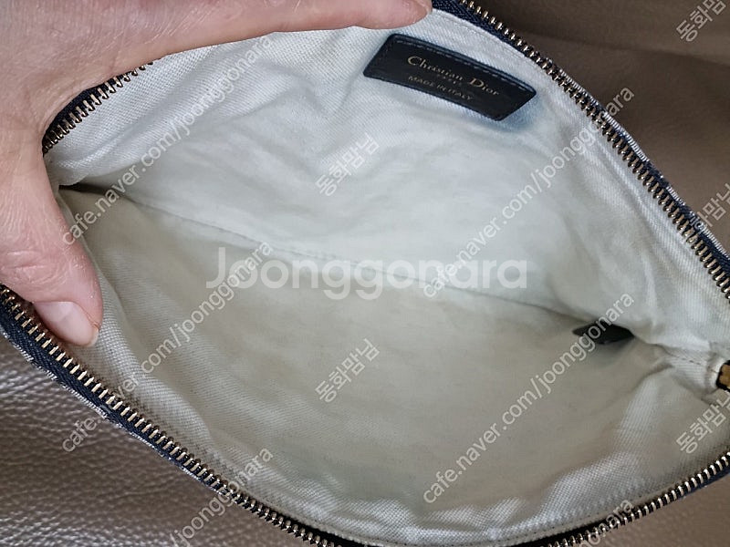 디올 파우치 트레블--3