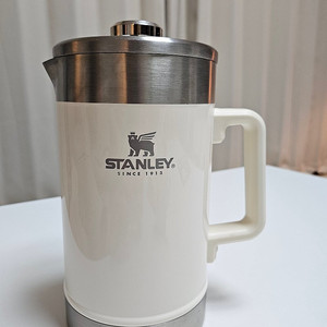 Stanley Classic Stay-Hot 스탠리 프렌치 프레스 커피 메이커 1.4L(48온스)