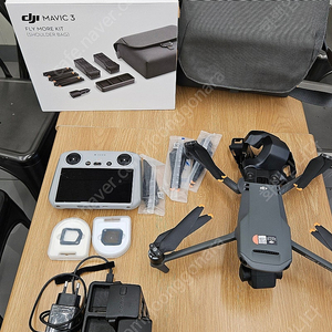 DJI 매빅3 (MAVIC3) 클래식 (DJI-RC 포함)판매합니다