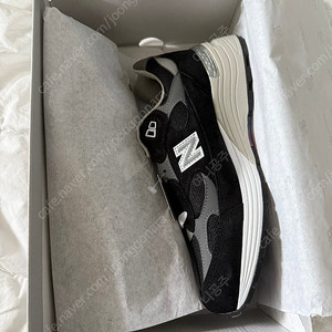 뉴발란스 992