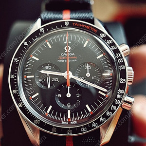 오메가 울트라맨 OMEGA, SPEEDMASTER SPEEDY TUESDAY 2 'ULTRAMAN 한정모델