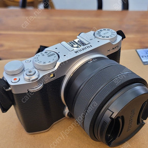 후지필름 X-M5 15-45 렌즈킷 팝니다