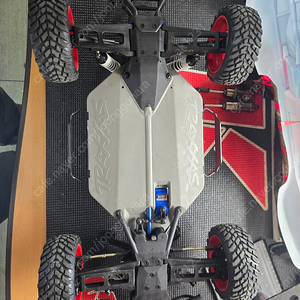 트랙사스 슬래쉬 4x4 blx 숏코스 트럭 rc카