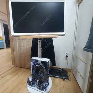 Ps5 룸앤티비 판매합니다