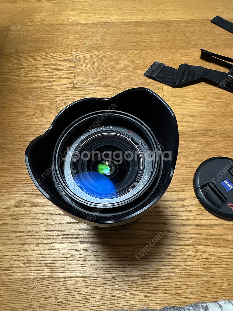 소니 렌즈 칼자이즈 SAL1635Z F2.8 과 유령S...--3