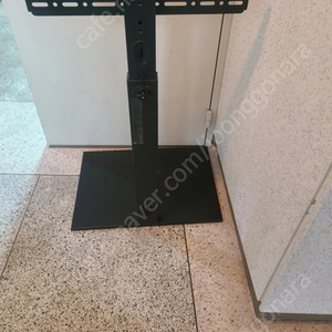 카멜마운트 높이 조절 26인치 이상 티비 모니터 거치대 팝니다
