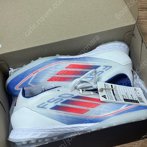 아디다스 F50 프로 TF 270 사이즈