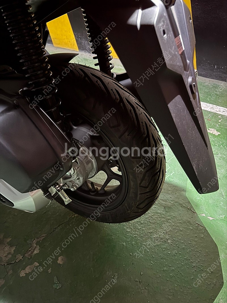 (서울)PCX125 24년식 145KM 신차급--3
