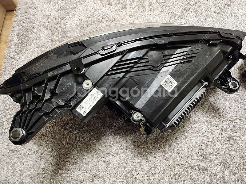 벤츠 CLS 300d라이트 한대분 팝니다--3