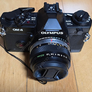 올림푸스 OM-4 필름카메라 입니다