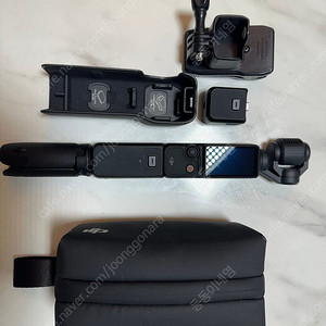 오즈모 포켓3 미사용 + 손잡이 배터리 + 가방 거치대
