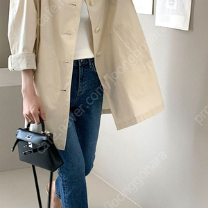 데일리룩 에르하프트렌치 아이보리