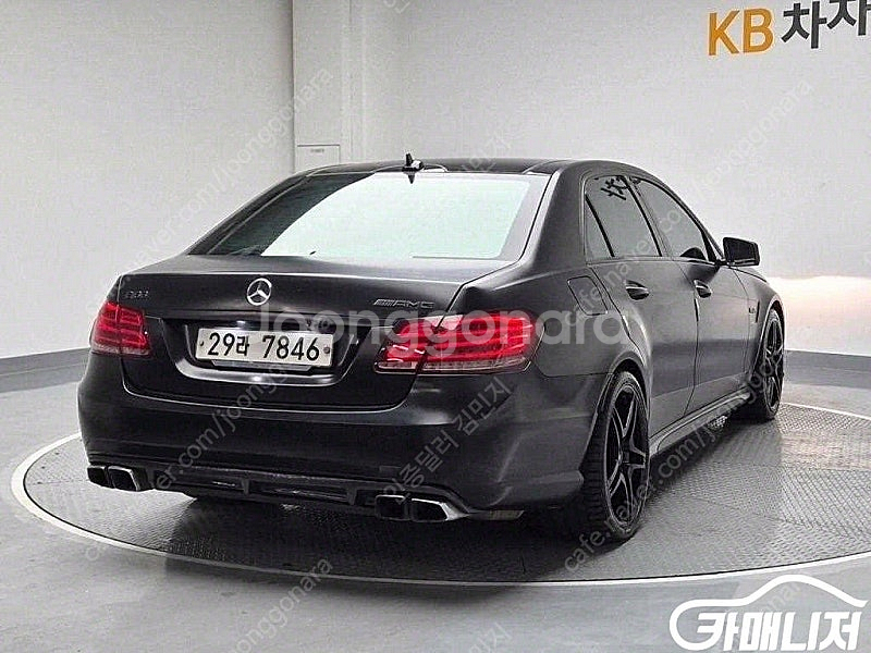 [벤츠]E-클래스 W212 E63 AMG (5인승) ★...--3