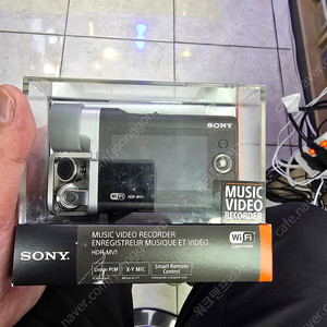 sony hdr-mv1 판매합니다