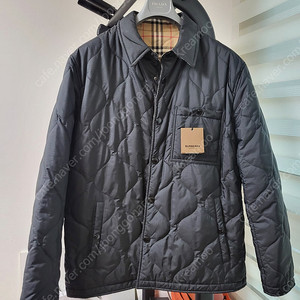 23FW 버버리 리버시블 퀼팅 자켓 XL(새상품급)