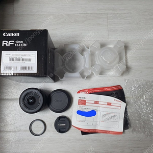 (가격인하)캐논 미러리스 렌즈 rf 16mm f2.8(박풀 22만원) 팝니다.
