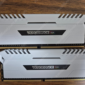 커세어 DDR4 RAM Vengence RGB 8GB x 2ea 16GB (White) xmp 3600