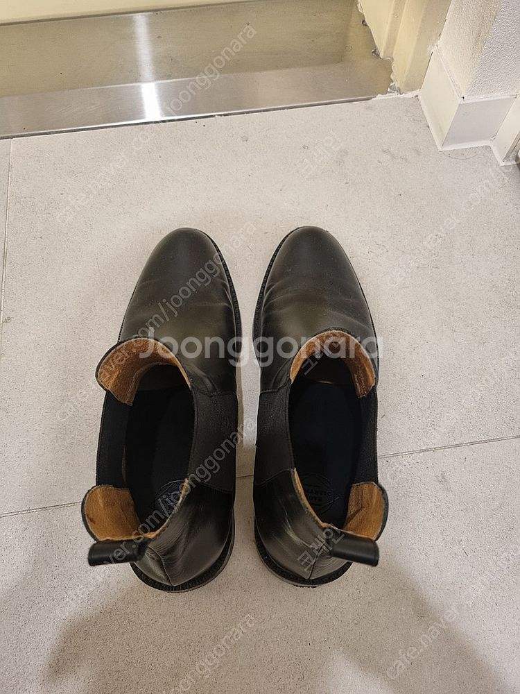 로맨틱무브 뉴탐페레첼시부츠(285)팝니다--0