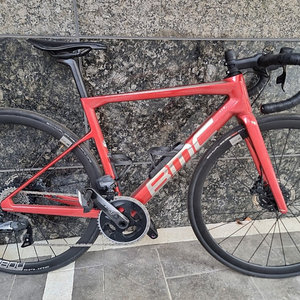 신품급) 2023 BMC 팀머신 SLR TWO 스램포스 디스크 로드자전거 51사이즈 판매합니다.