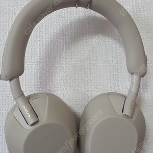 소니 헤드셋 WH-1000XM5 베이지 색상