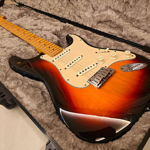 미펜 스탠다드 펜더 Fender USA 스트라토캐스터 일렉기타(썬버스트)