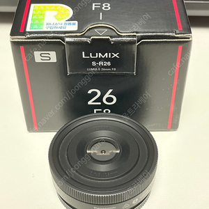 파나소닉 26mm F8 L 마운트 팝니다.