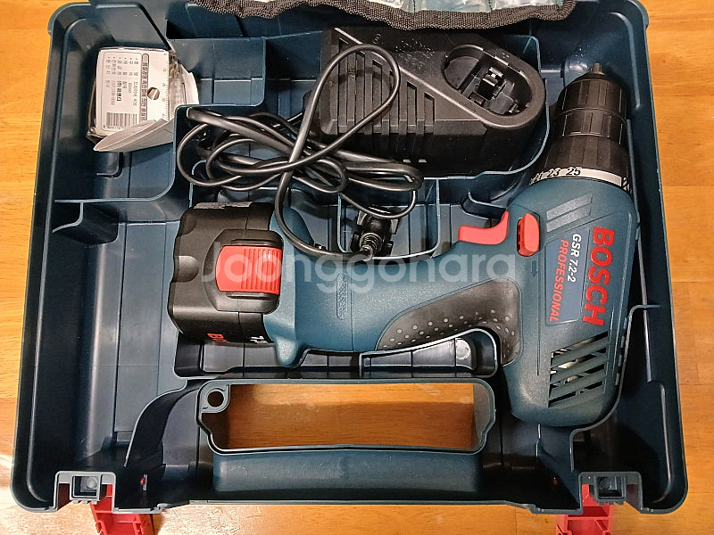 보쉬 충전드릴 GSR-7. 2-2(7.2V) 거의 새것--3