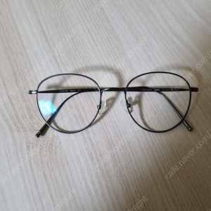 카린 아르네 C1 안경