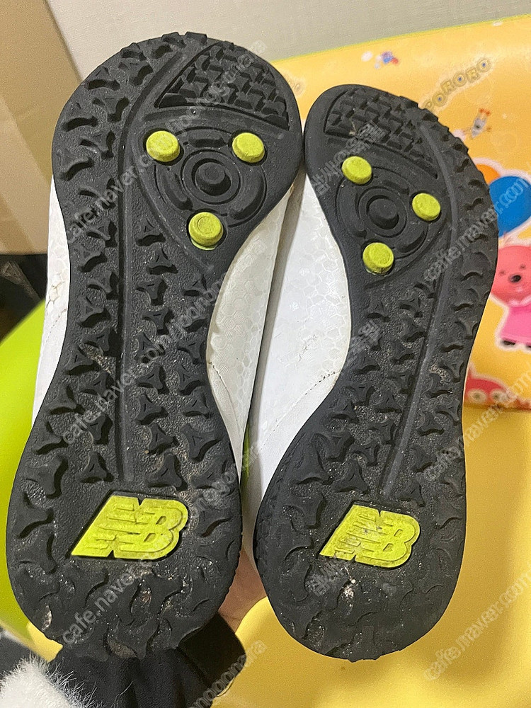 남아 브랜드 운동화, 풋살화 및 슬리퍼 팝니다. 뉴발란스, 노스페이스,MLB키즈,블루독--5