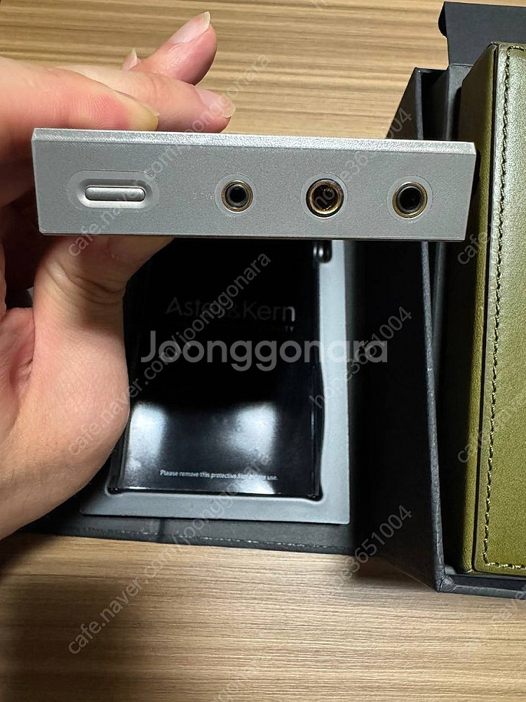 아스텔앤컨 SE300 티타늄 S급 판매합니다 !--1
