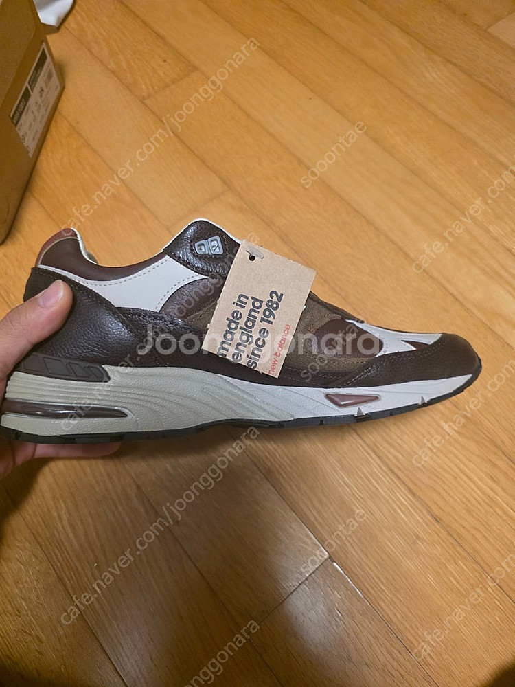 뉴발란스 991 275cm 팝니다. m991gbi--1