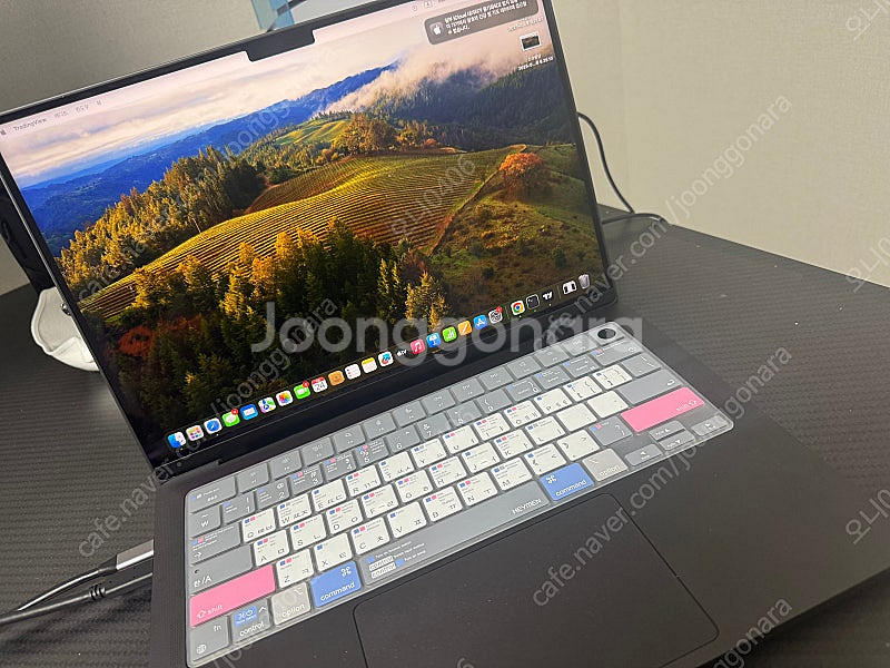 맥북프로 M3 PRO 14인치 기본형 판매--0
