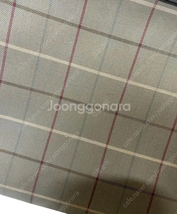 버버리 빅체크 클러치백--3