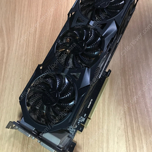 gigabyte GTX 980 4G (기가바이트 3팬)