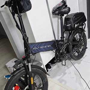 볼트몬스터 mb20p
