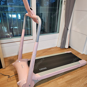 크로스 엑스런 런닝머신 핑크 팝니다