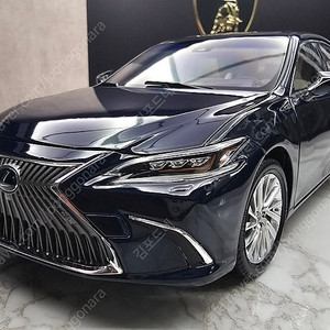 1:18 다이캐스트 es300h 다크블루