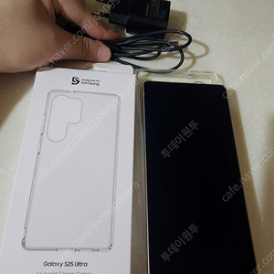 갤럭시S25울트라 자급제 블랙 512GB 팝니다 연락주세요~~