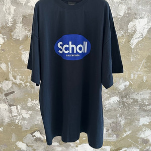 좌쓰 Balenciaga x Scholl T-Shirt 발렌시아가 숄 콜라보 로고 반팔 티셔츠