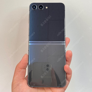 83696(울산중고폰) 갤럭시Z플립5 그라파이트 256GB 판매합니다 37만원 텔레그램OK