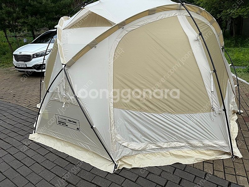헬리녹스 X 네이버후드 아몬드밀크 노나돔 판매합니다.--1