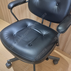 사무용 의자 이케아 알레피엘 가죽의자 서울직거래