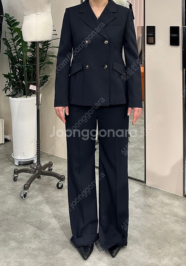 케네디스레이디 정장 하객룩 상견례--3