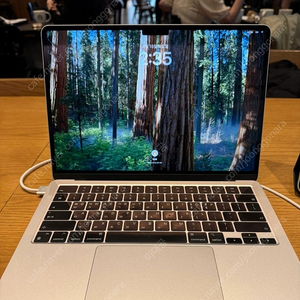 맥북에어 M3 13인치 16램 512GB 판매합니다.