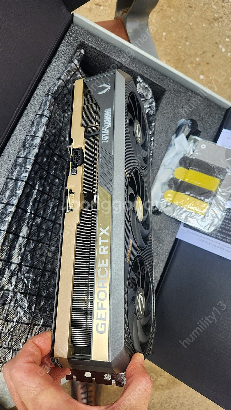 ZOTAC RTX 5090 solid OC (1개월 사...--0