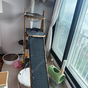캣타워 이제품 매트 만 구합니다