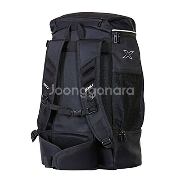 [새제품] 2XU 트랜지션 백팩 35L 블랙--1